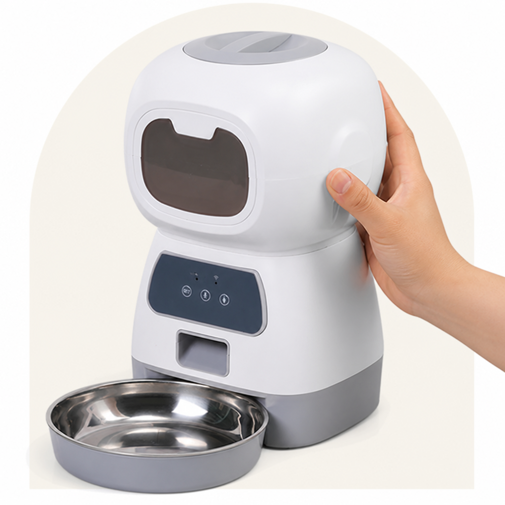 DogBedHouse 3.5L Timed Voice Recorder Pet Feeder