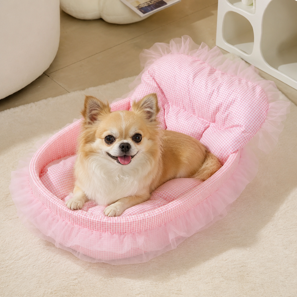 DogBedHouse Polyester Plush & Lace-Trimmed Pet Bed