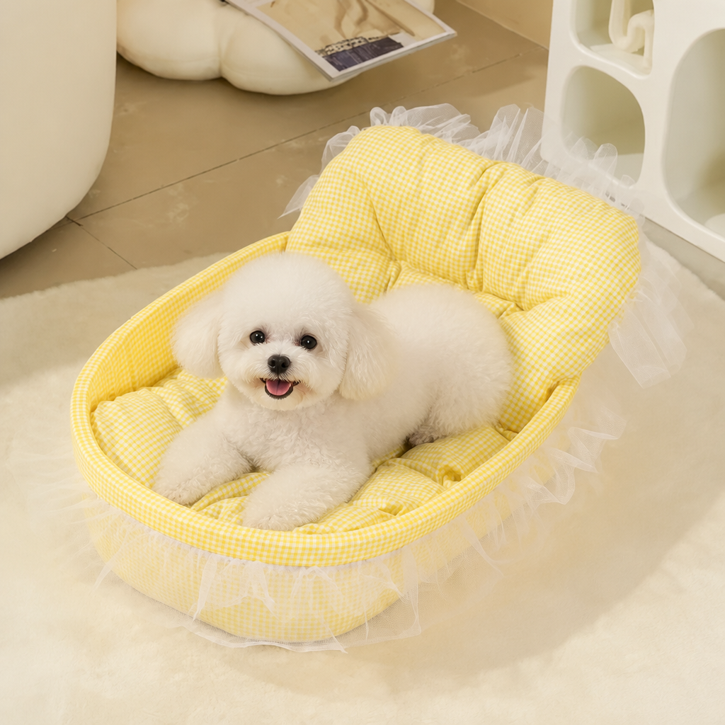 DogBedHouse Polyester Plush & Lace-Trimmed Pet Bed