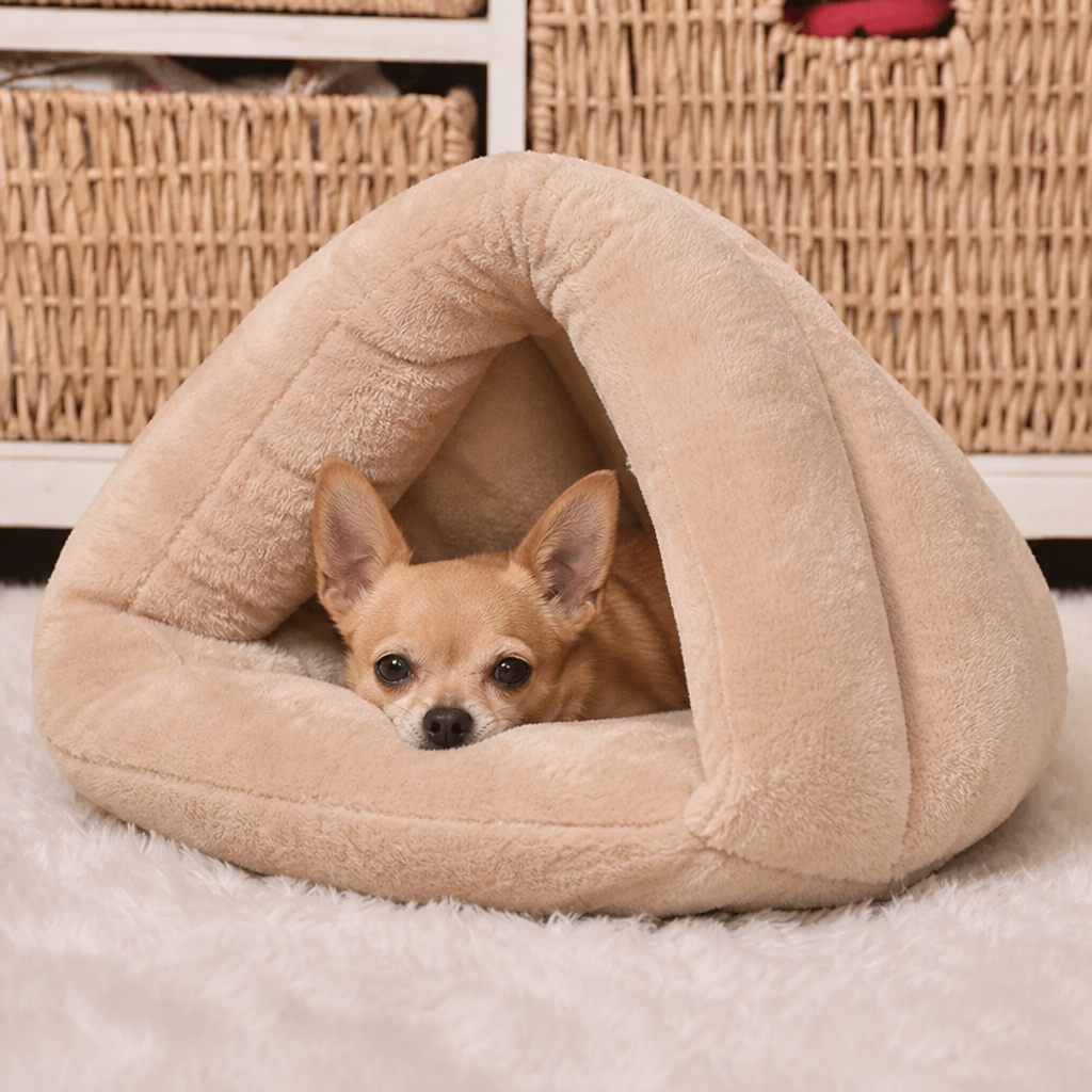 DogBedHouse Thick Plush & Insulated Triangle Kennel Mat