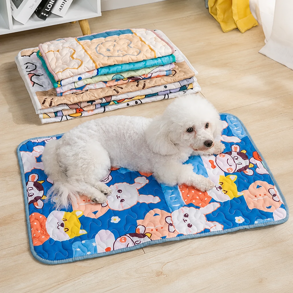 DogBedHouse Washable Bite-Resistant Anti-Slip Pet Mat