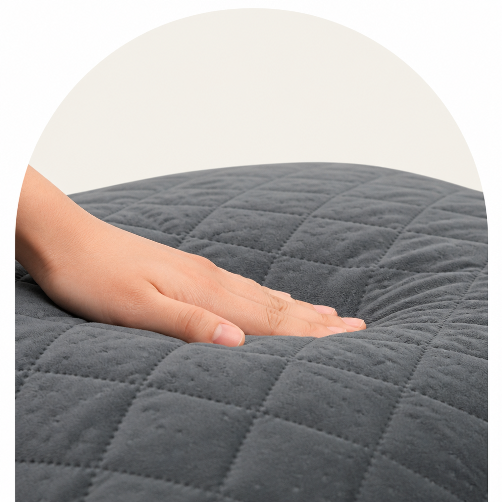 DogBedHouse Water-Repellent & Anti-Slip Hair-Resistant Sofa Mat Cover