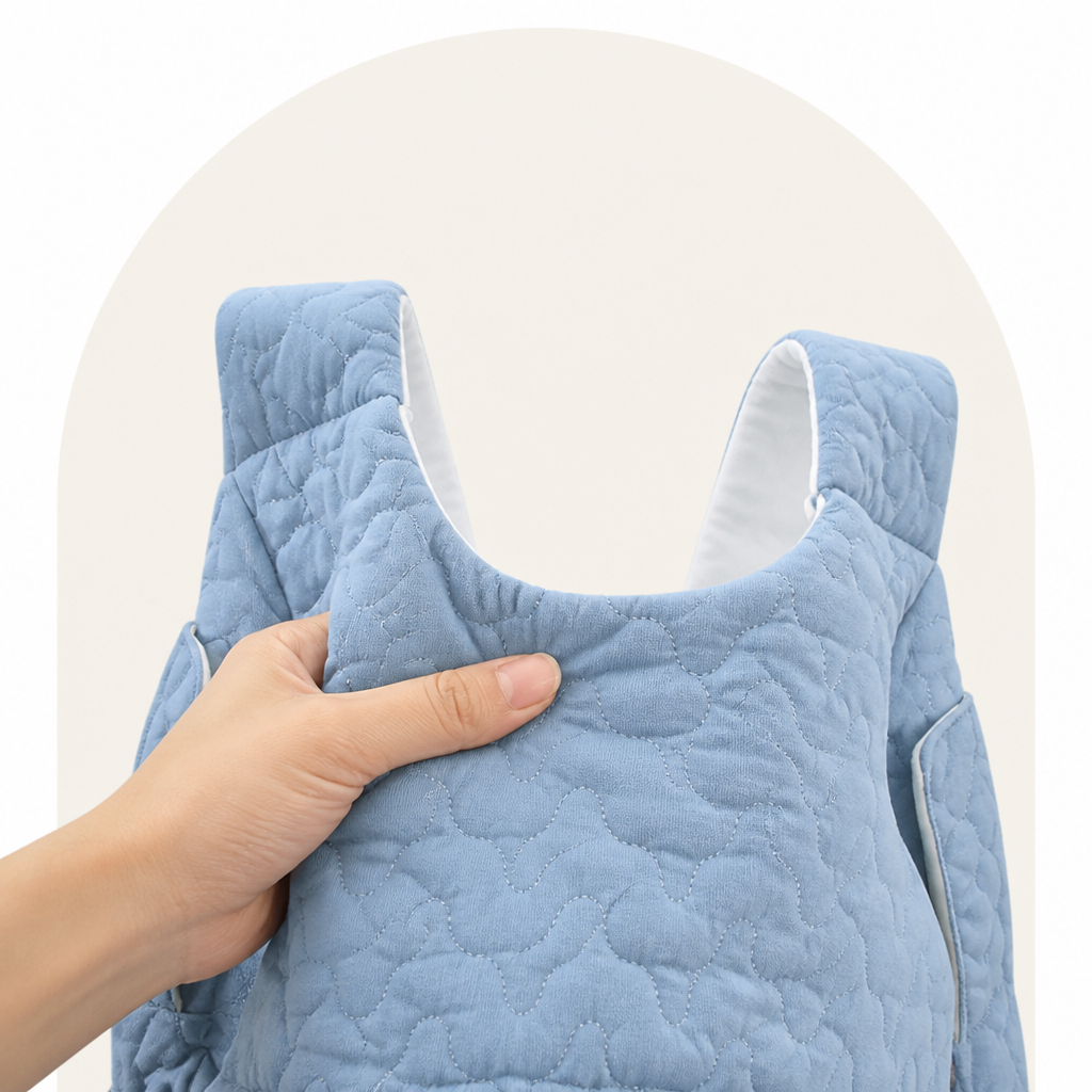 DogBedHouse Waterproof & Windproof Breathable Mesh Pet Carrier Backpack (Up To 4kg)