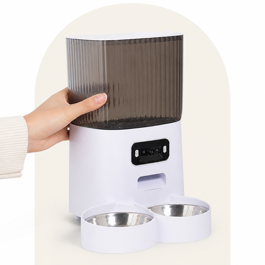 DogBedHouse WiFi & Camera Automatic Pet Feeder (5L Hopper)